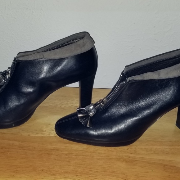 Brighton Stacy low black bootie - Picture 11 of 16